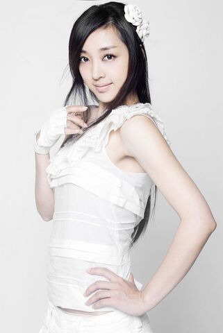 Archivo:Jiang Hong3.jpg