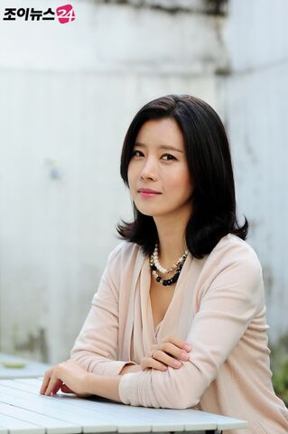 Archivo:Yoo Sun22.jpg