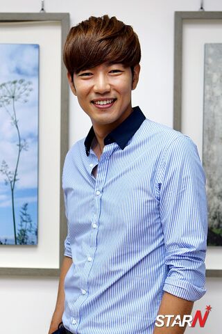 Archivo:Lee Jong Hyuk17.jpg