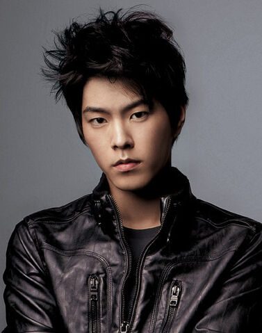Archivo:Hong Jong Hyun5.jpg