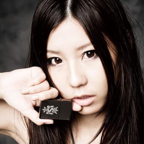 Archivo:Tomomi-Ogawa-Cute-Matches.jpg