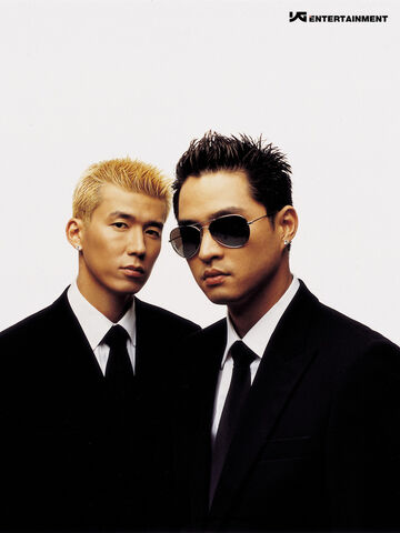 Archivo:Gallery jinusean 4th album 08.jpg