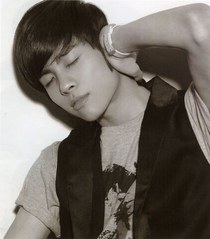 Archivo:JongHyun3.jpg