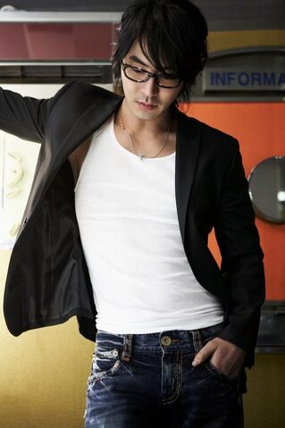 Archivo:Jun Jin2.jpg