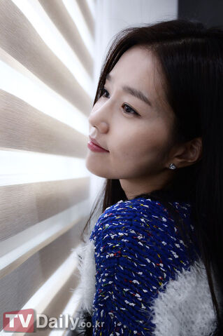 Archivo:Lee Jin28.jpg