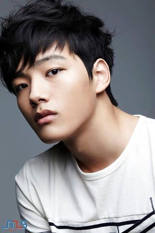 Archivo:Yeo Jin Goo15.jpg