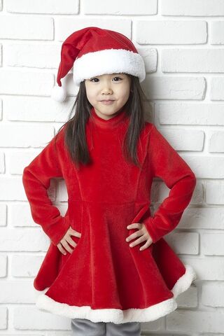 Archivo:Kim Ji Young (2005)2.jpg
