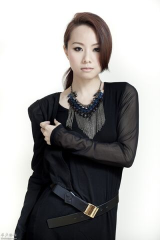 Archivo:Stephy Tang.jpg