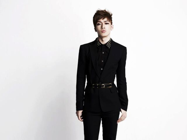Archivo:Min Hoo-E18.jpg