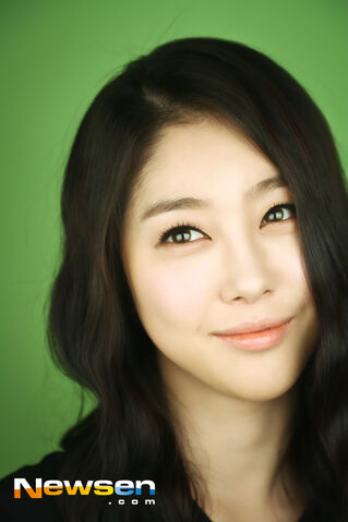 Archivo:Choi Soo Eun9.jpg