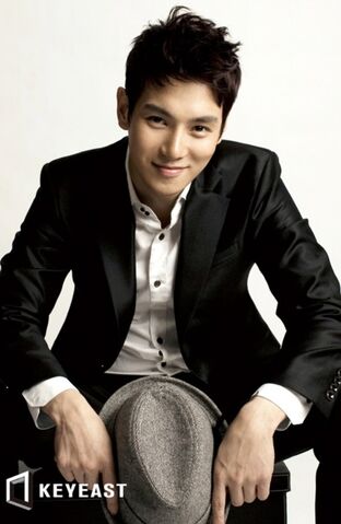 Archivo:Hwan Hee5.jpg