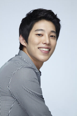 Archivo:Won Suk.jpg