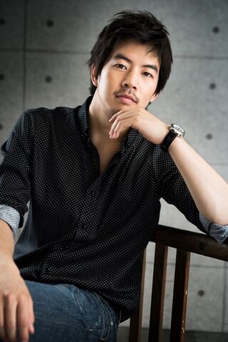 Archivo:Lee Sang Yoon1.jpg