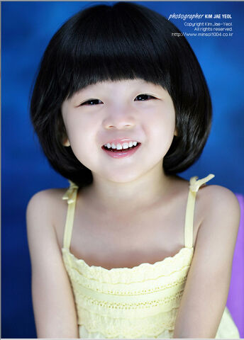 Archivo:Jun Min Seo.jpg