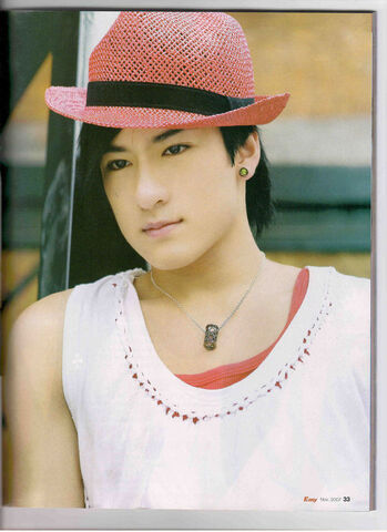 Archivo:Kris Shen10.jpg