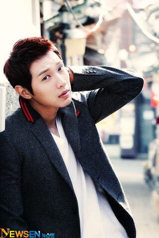 Archivo:Ji Hyun Woo18.jpg