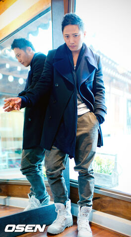 Archivo:Jin Goo16.jpg