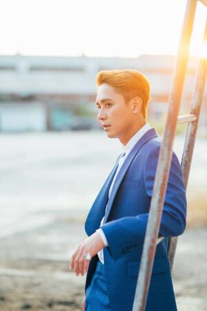 Click-B-SANGHYUK.jpg