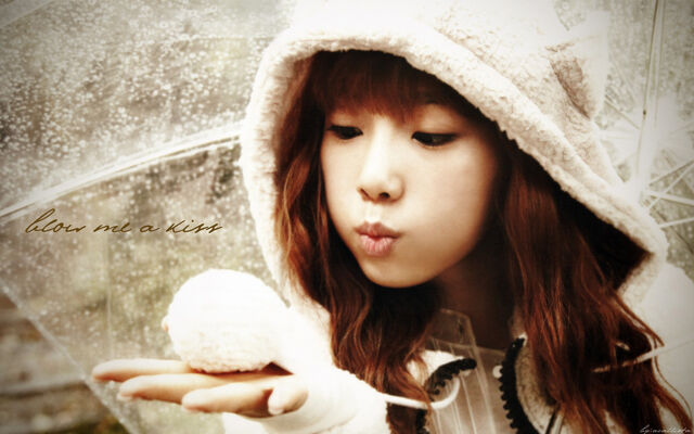 Archivo:Taeyeon wallpaper.jpg