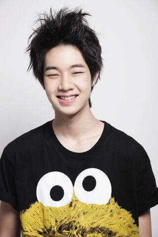 Archivo:Bum jin78.jpg