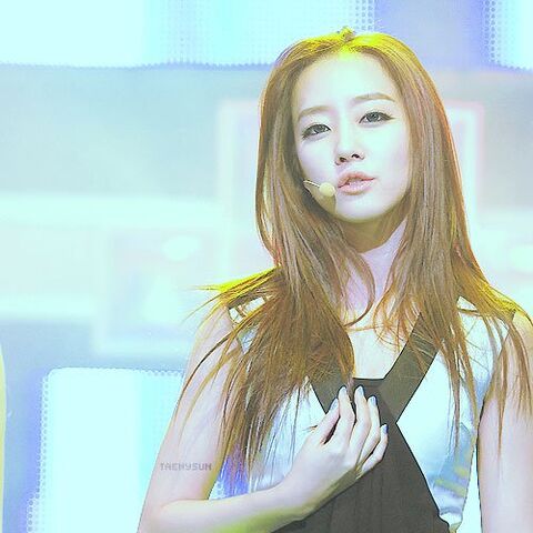 Archivo:Woori.jpg