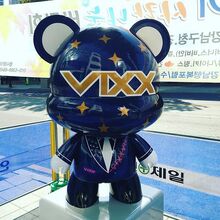 Vixx-0.jpg
