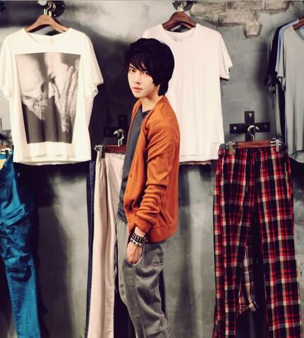 Archivo:ParkTaeJun64.jpg