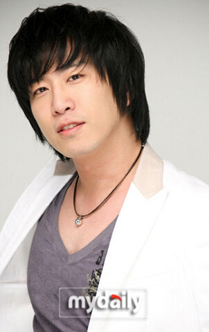 Archivo:Song Yong-sik.jpg