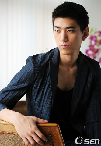 Archivo:Sung Joon11.jpg