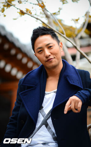 Archivo:Jin Goo15.jpg