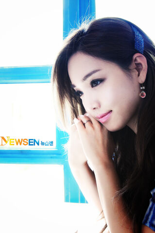 Archivo:Lee Yoo Ri19.jpg