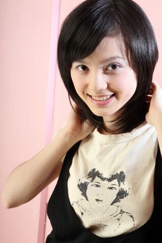Archivo:Ha Hwang Haiyen3.jpg