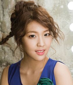 Jung Ha Yoon8.jpg