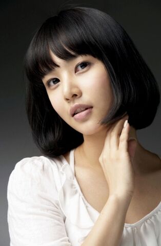 Archivo:Yoo Ha Jin6.jpg