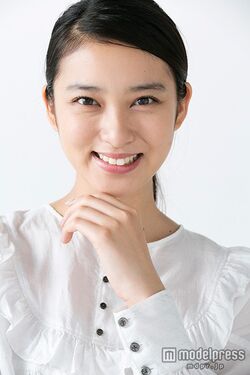 Takei Emi24.jpg