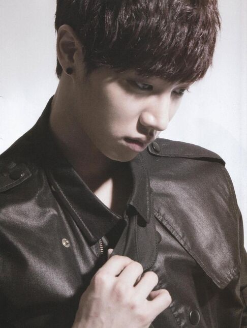 Archivo:Lee Ki Kwang8.jpg