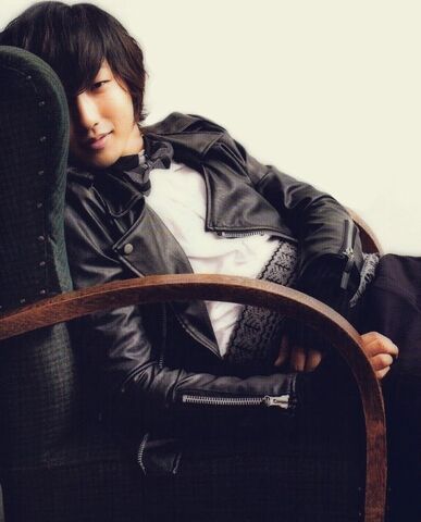Archivo:Lee Seung Hyo2.jpg