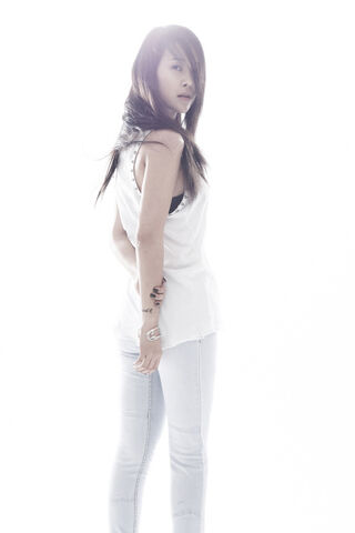 Archivo:Baek Ji Young10.jpg