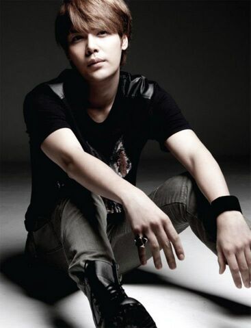Archivo:Ji Hyuk15.jpg