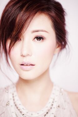 Annie Liu11.jpg