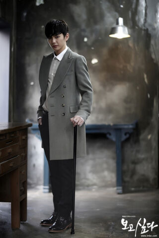 Archivo:MissingYouMBC2012-10.jpg