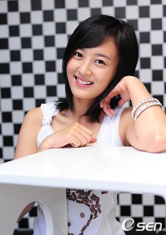 Archivo:Kang Byul5.jpg