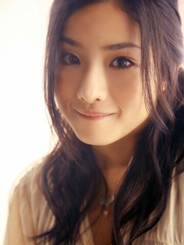 Archivo:Satomi-Ishihara-1130278-small.jpg