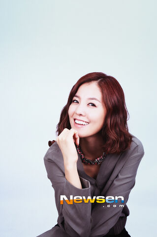 Archivo:Kim Sung Eun7.jpg