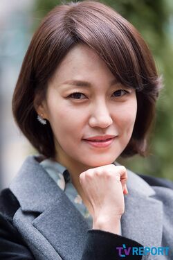 Jin Kyung22.jpg
