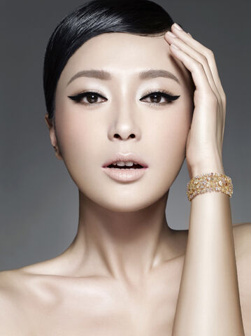 Archivo:Qin Lan5.jpg