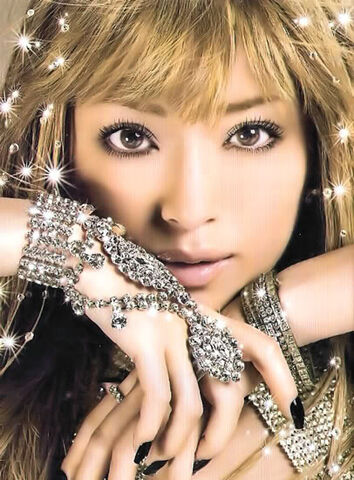 Archivo:Hamasaki Ayumi2.jpg