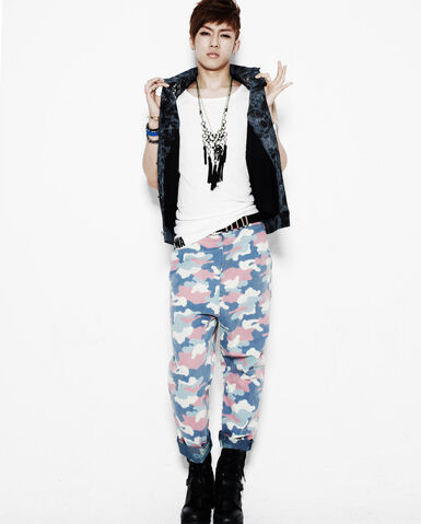 Archivo:Min Hoo-E10.jpg