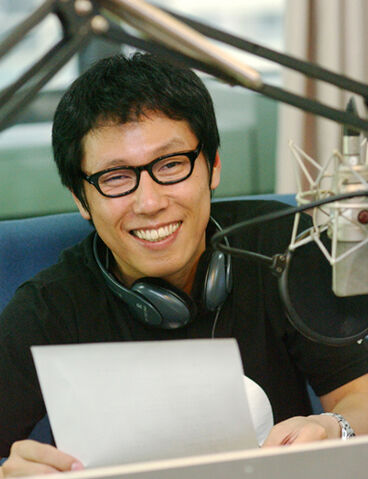 Archivo:Yoon-jong-shin.jpg