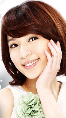 Archivo:Hebe Tian4.jpg